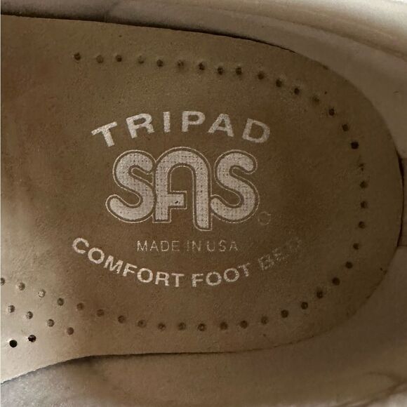 SAS Metro Horsebit Loafer Size 8N Bone Color Patent Leather. - Picture 7 of 9